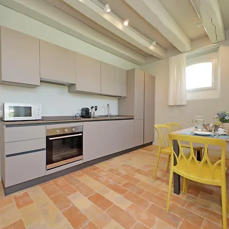 Biancarda Apartament Massignano