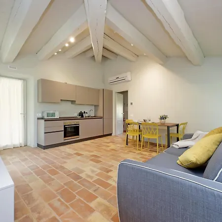 Biancarda Apartment *