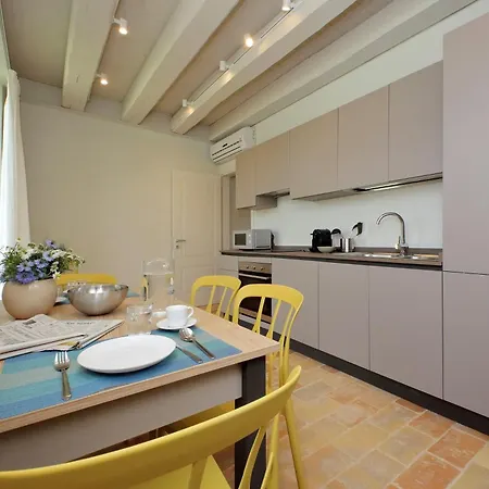 アパート Biancarda Massignano